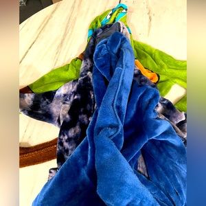 Three robes. Sizes 6/7, M, and large. Boys,